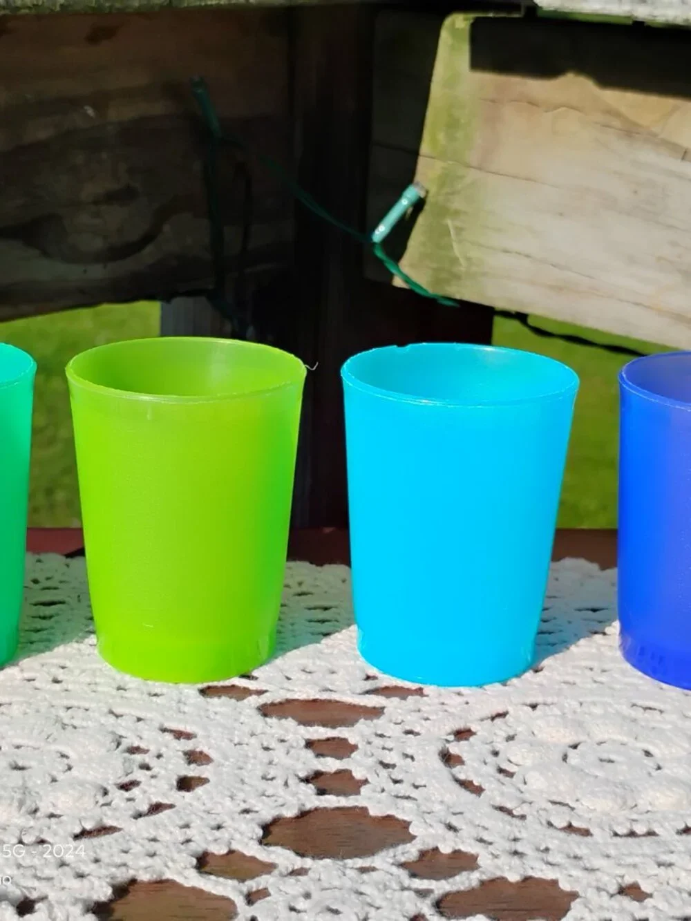 miniature Tupperware Neon tumblers mini serve toy set #1503 Set of 4 hold 2 oz